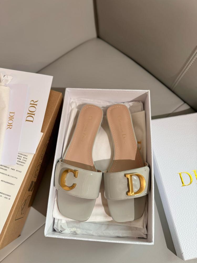 DIOR C'EST CD Logo Slides