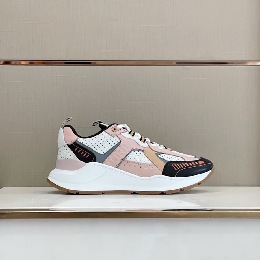 Burberry Sneakers