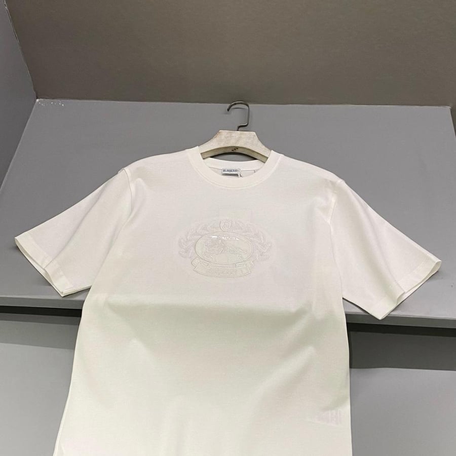 T-shirt Burberry