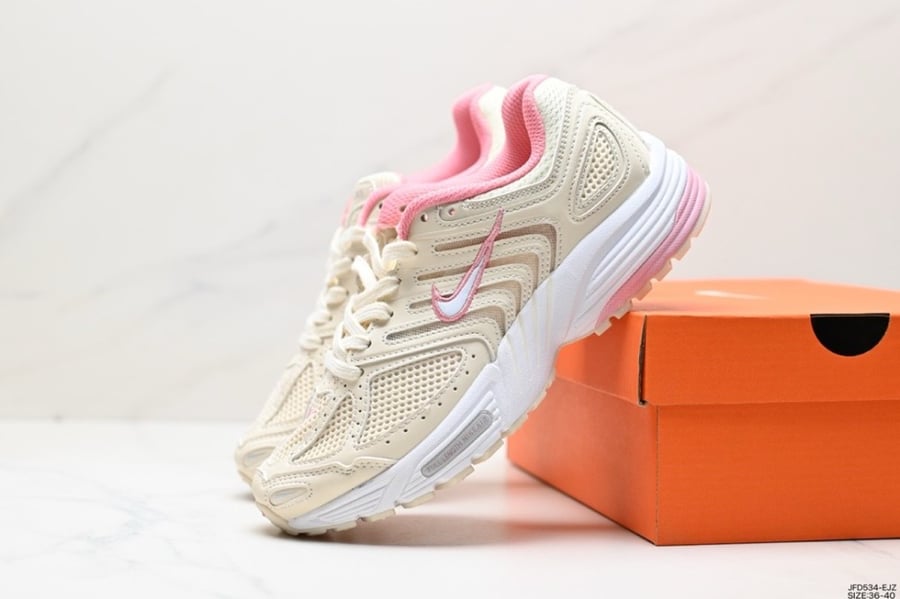 Nike Air Pegasus 2K5 Retros
