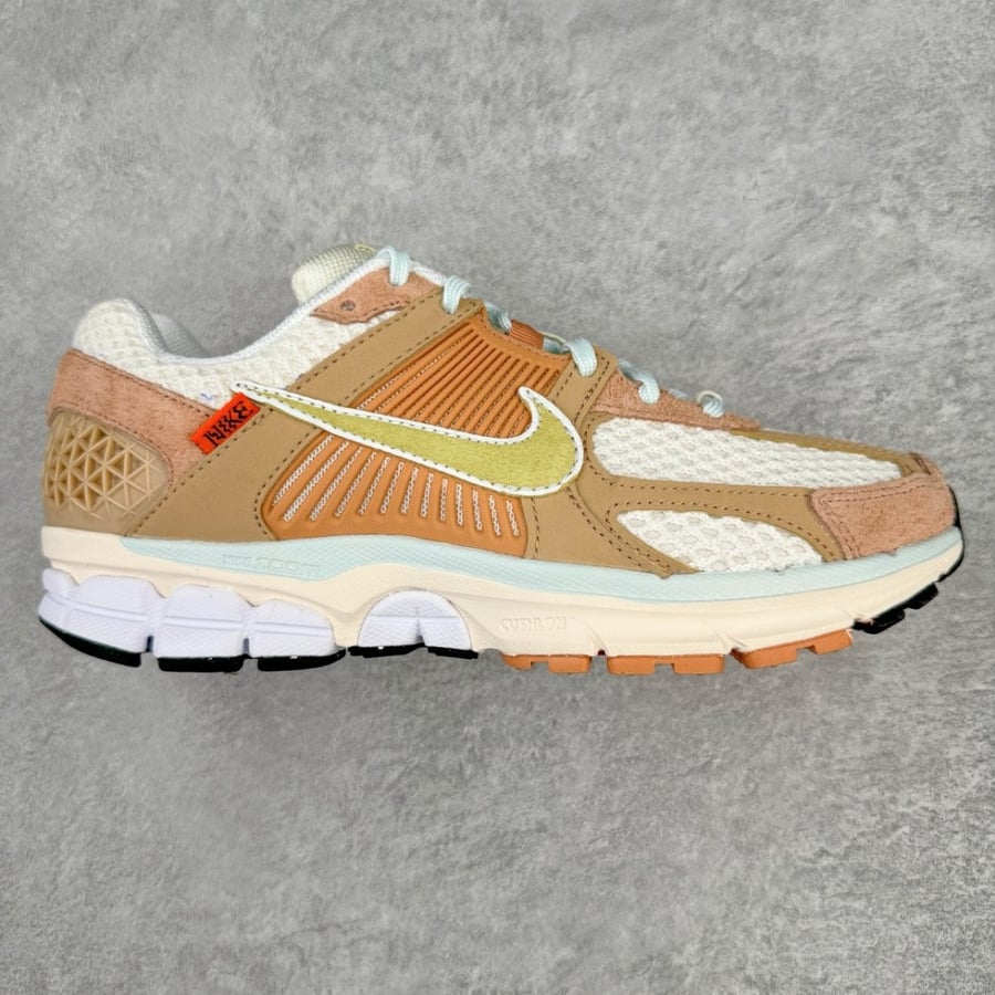 Nike Zoom Vomero 5SP