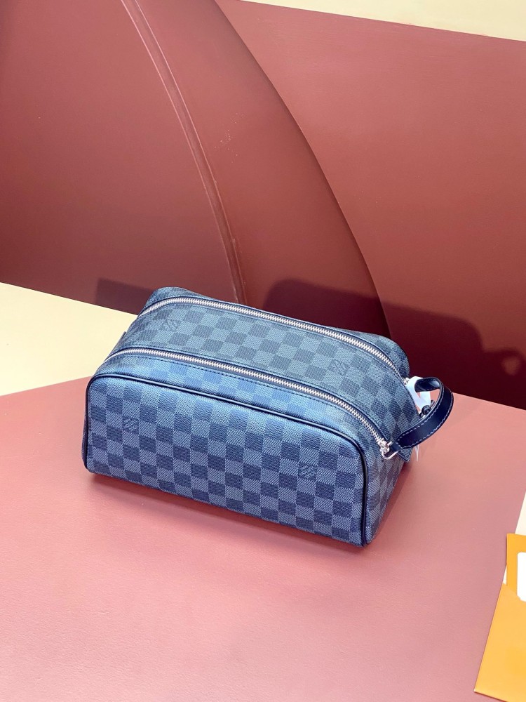 Louis Vuitton Dopp Kity