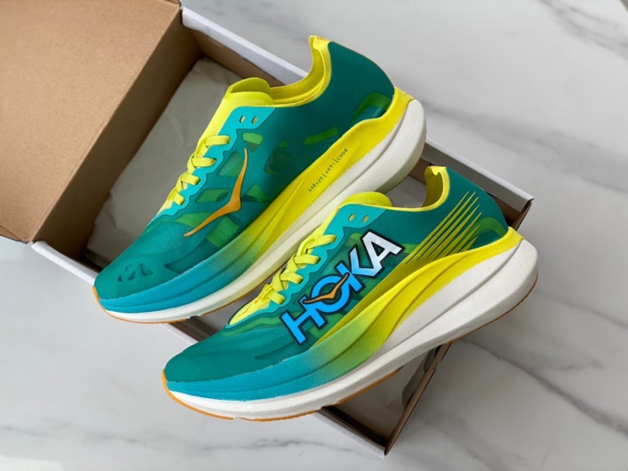 Hoka one one rocket x2