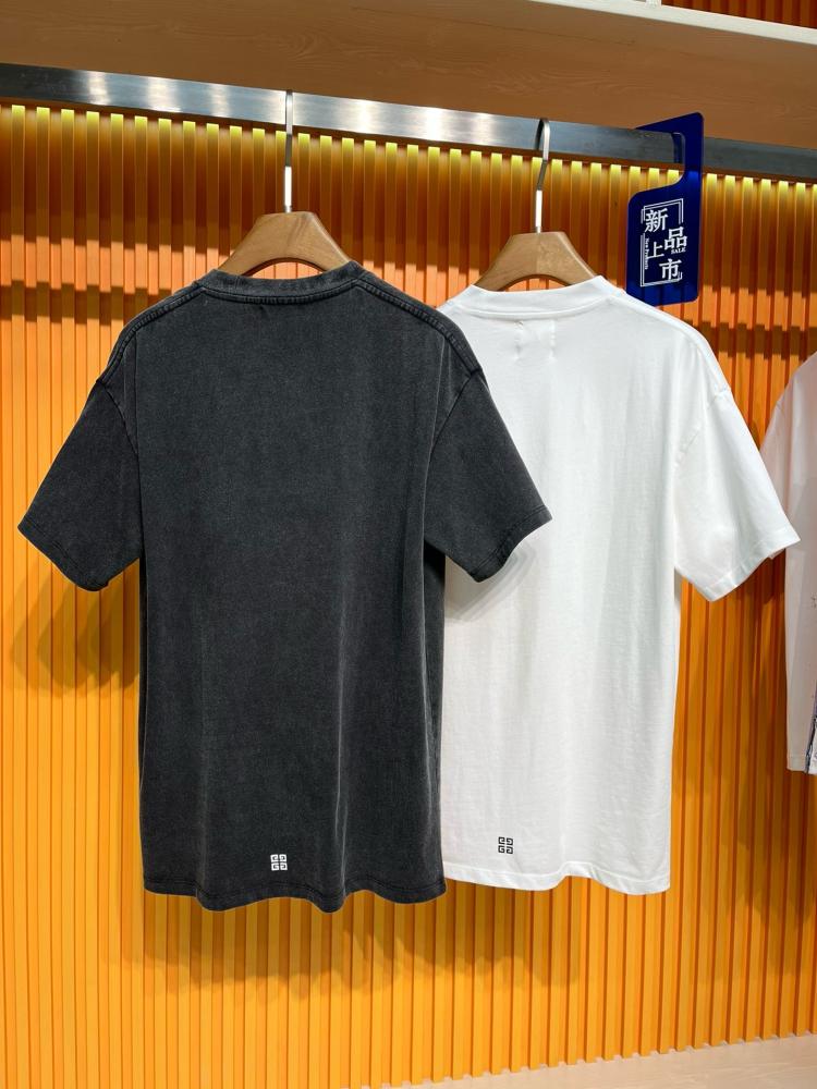 T-shirt Givenchy