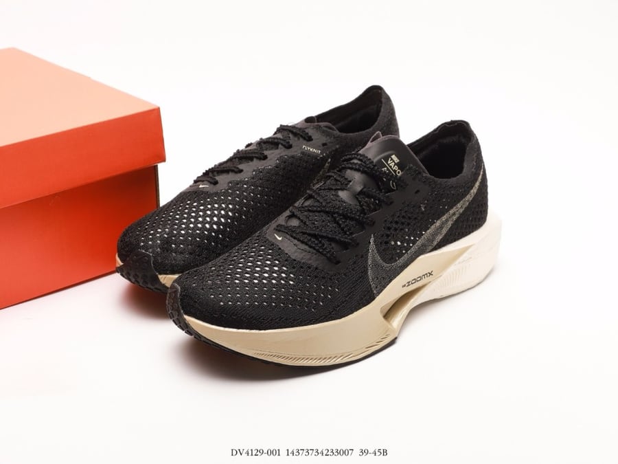 Nike ZoomX Vaporfly Next% 3
