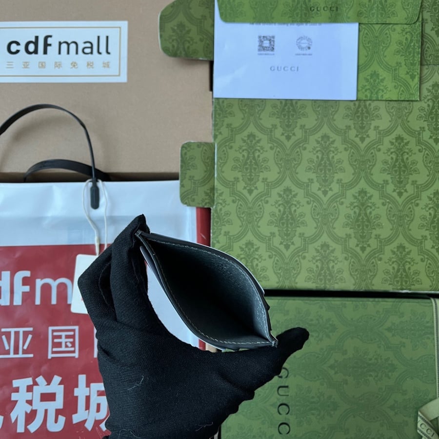 Gucci wallet