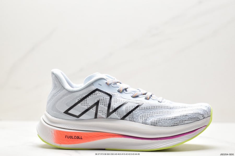 New Balance Fuelcell V2 Running