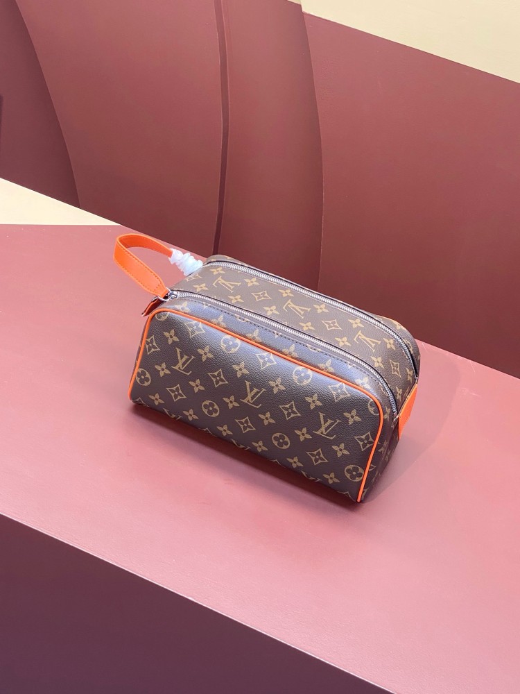 Louis Vuitton Dopp Kity