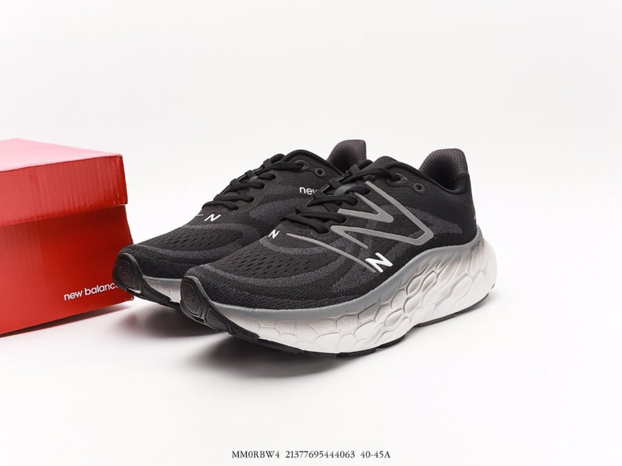 New Balance Fresh Foam X More v4