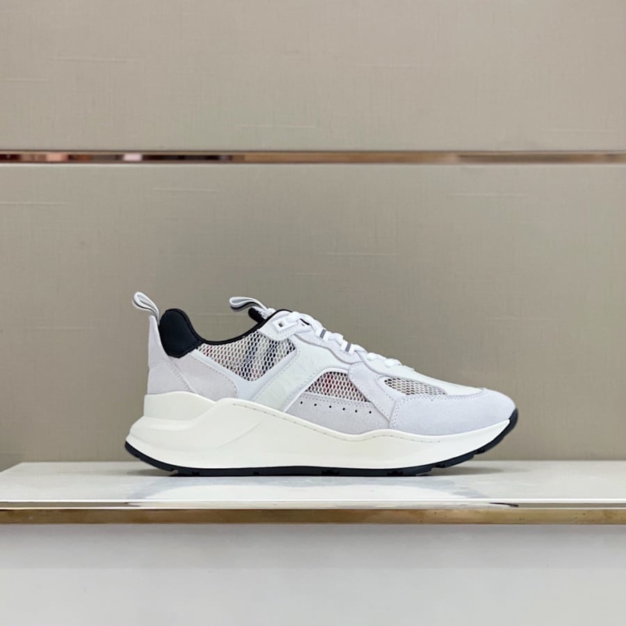 Burberry Sneakers