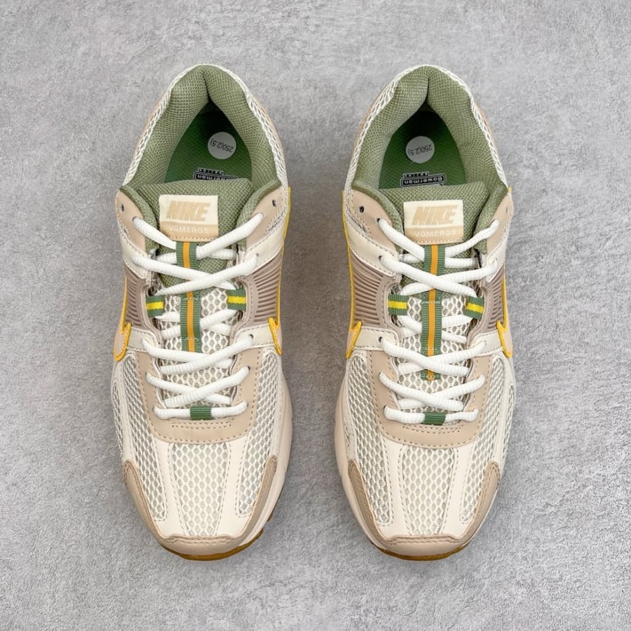 Nike Zoom Vomero 5SP