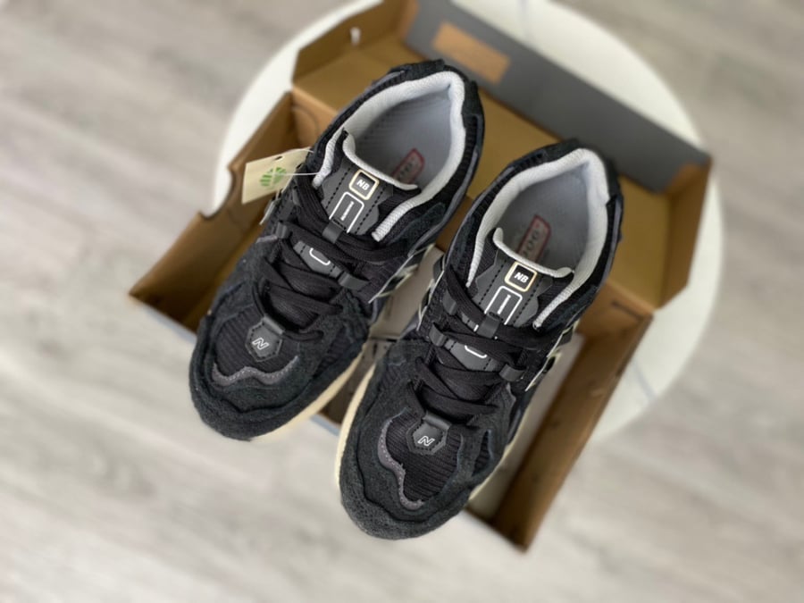 New balance M1906