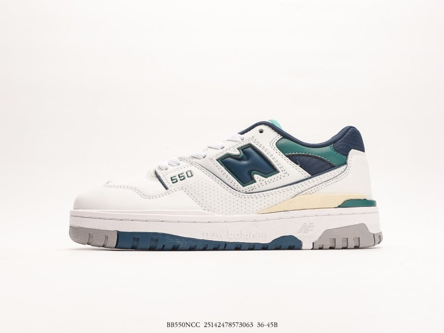 ‏ ‏New Balance BB550