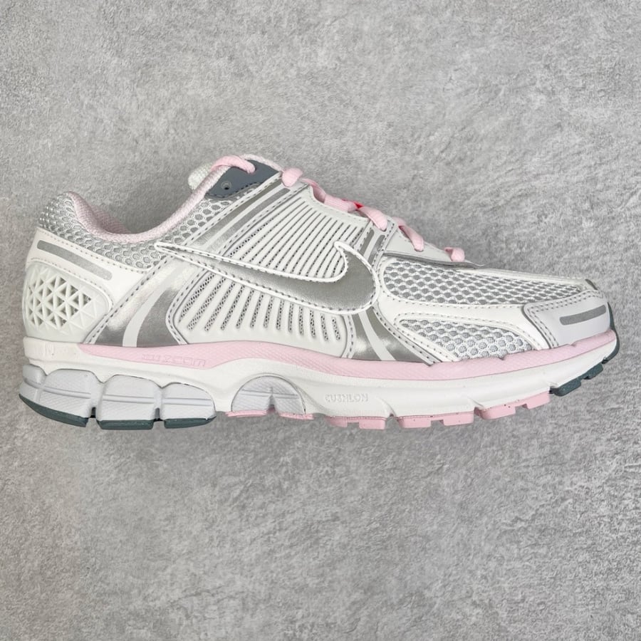Nike Zoom Vomero 5SP