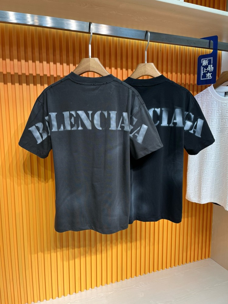 T-shirt Balenciaga