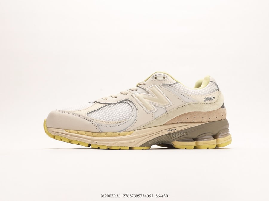 New balance 2002r