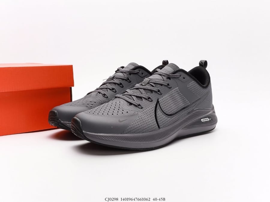 ‏Nike Zoom WINFLO 8X