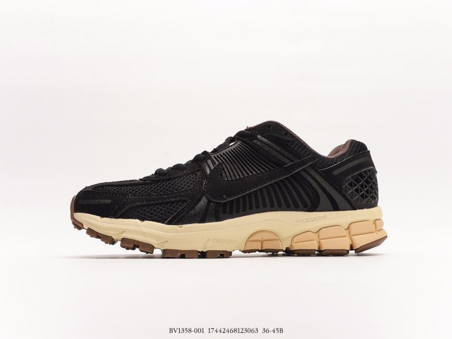 Nike Zoom Vomero 5SP