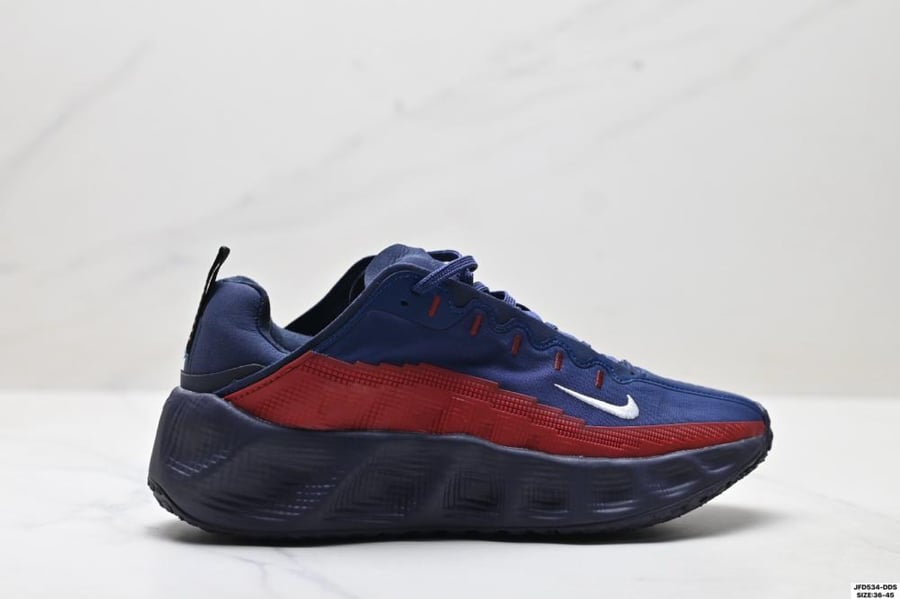 Nike Ava Rover