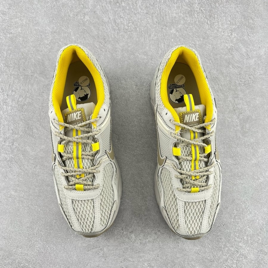 Nike Zoom Vomero 5SP