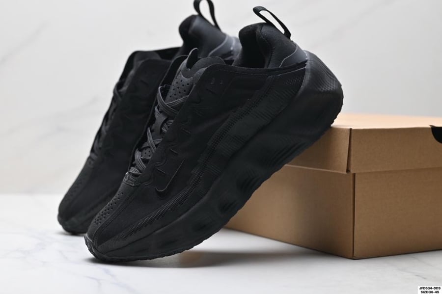 Nike Ava Rover