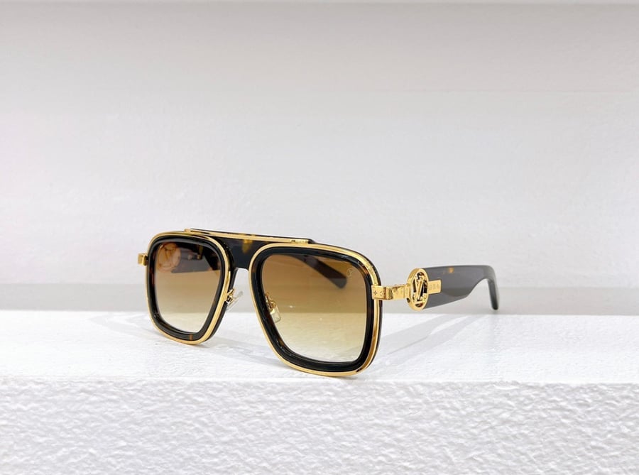 Sunglasses Louis Vuitton