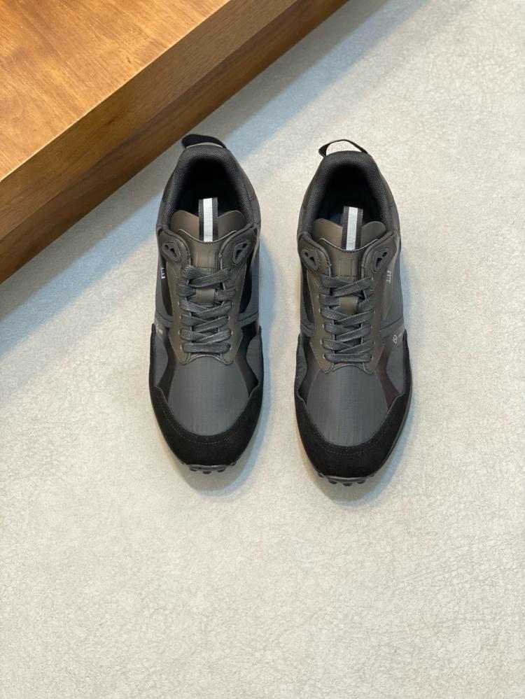 Dunhill Radial 2.0 Runner Sneakers
