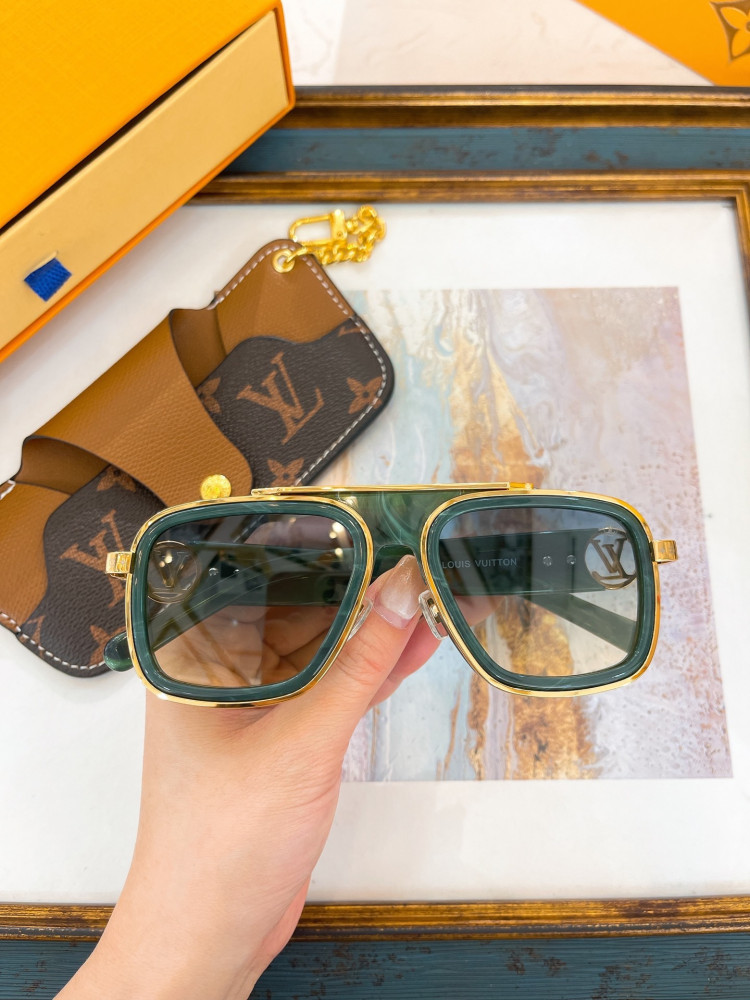 Sunglasses Louis Vuitton