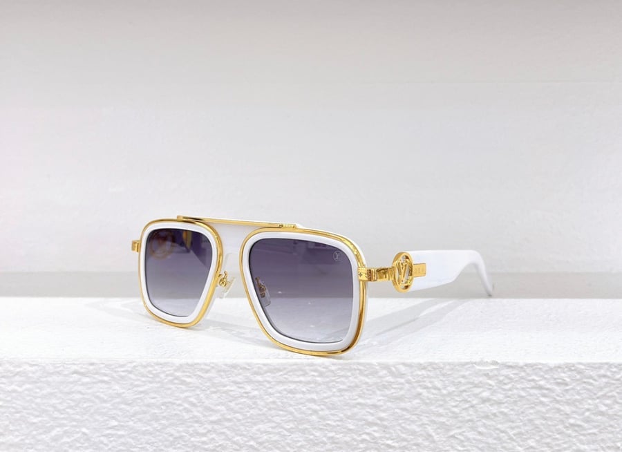 Sunglasses Louis Vuitton