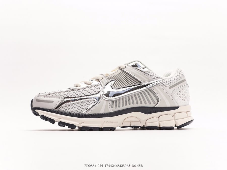 Nike Zoom Vomero 5SP