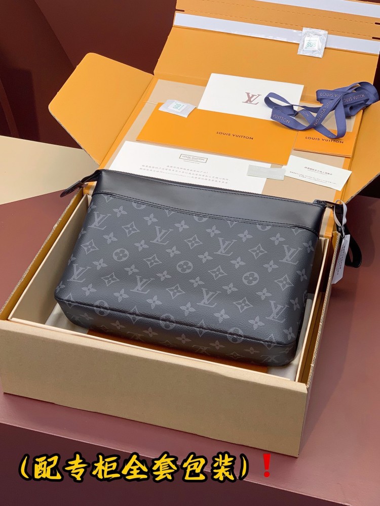 Louis Vuitton Pochette