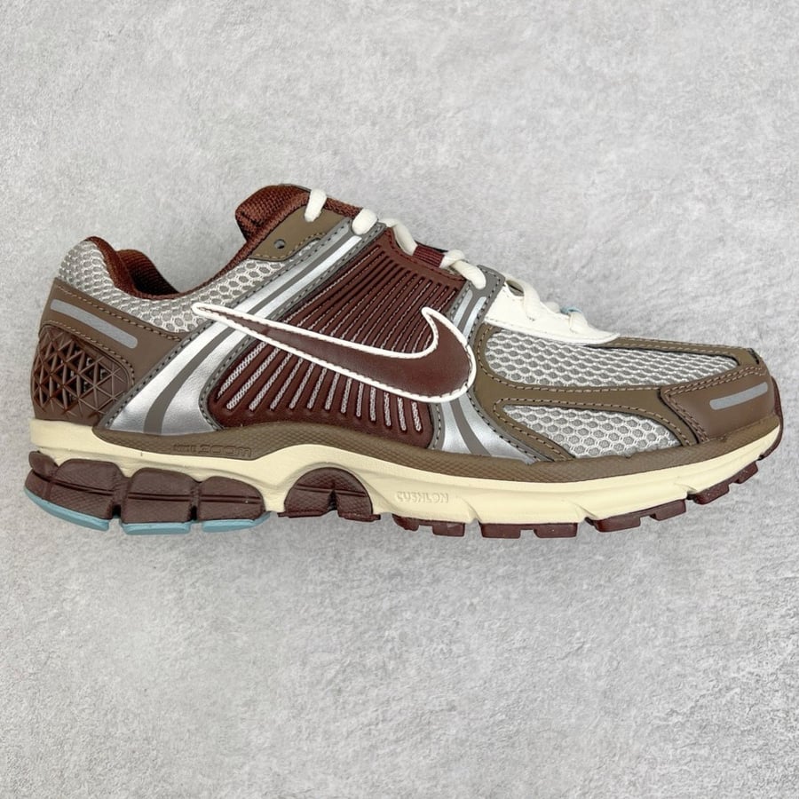 Nike Zoom Vomero 5SP
