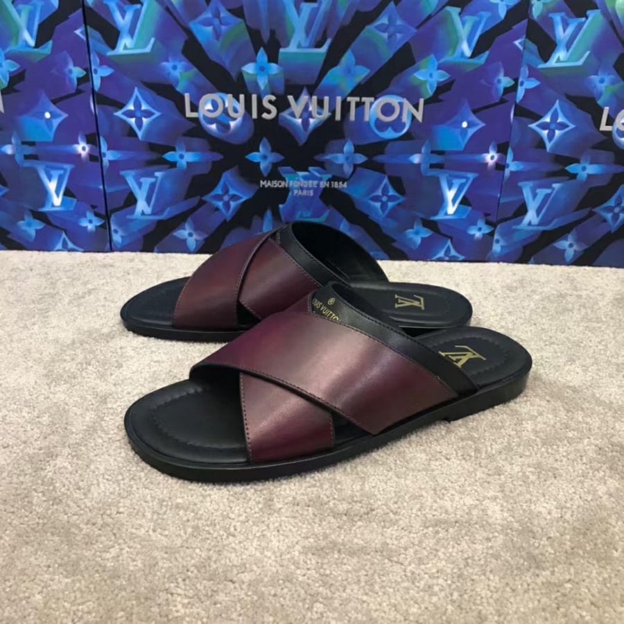 Lv slippers