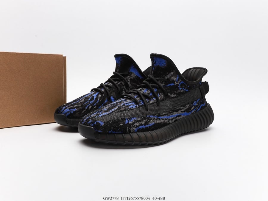 Adidas Yeezy 350 Boost V2