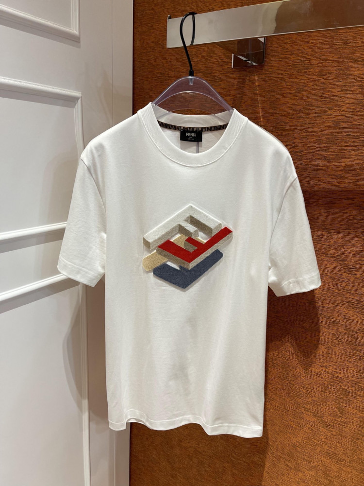 T-shirt Fendi