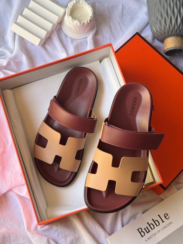 Hermès Chypre Sandals Beige and Burgundy