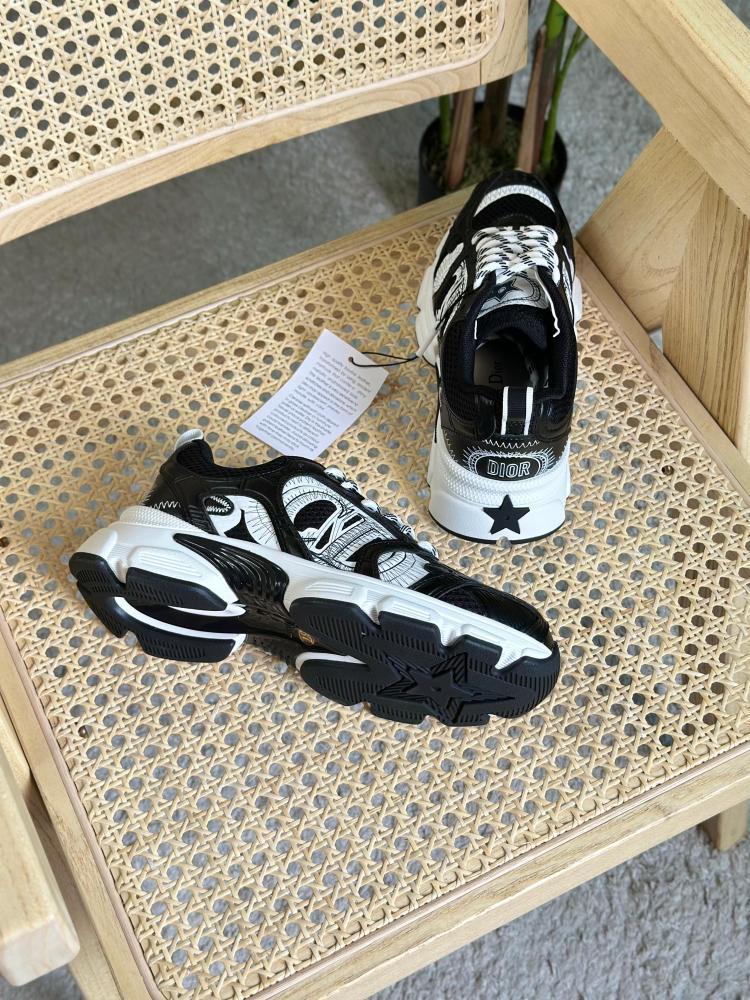 Dior B30 Sneakers Black