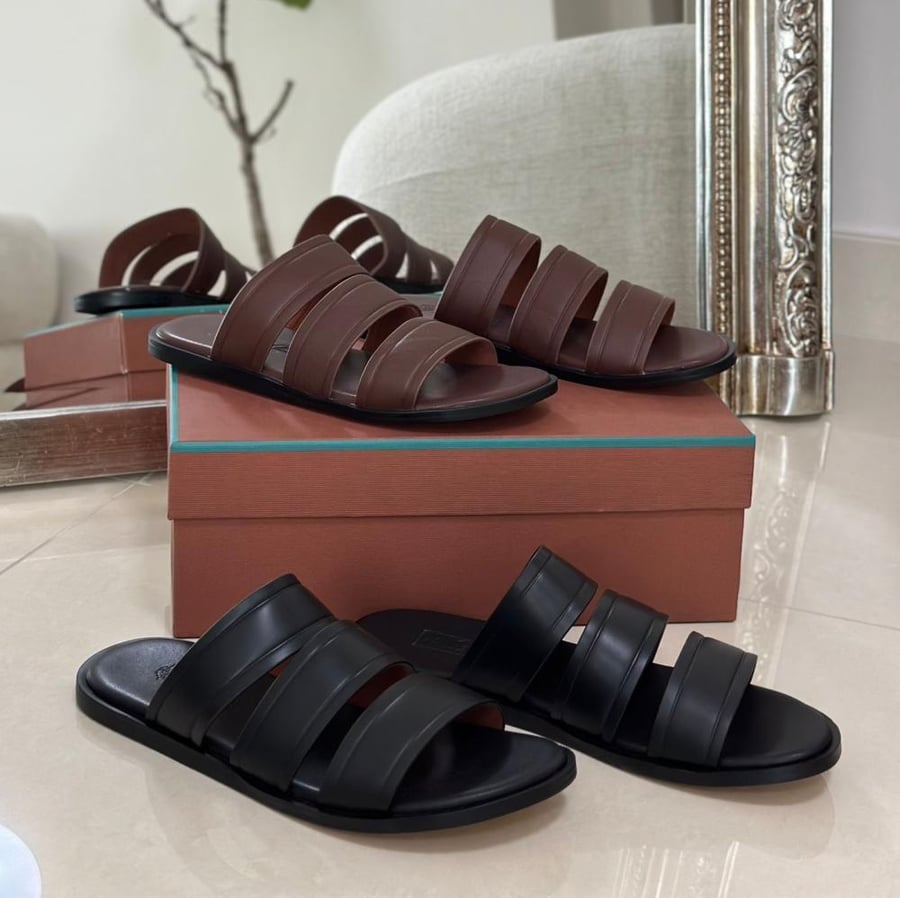 Loro Piana Men’s Leather Sandals