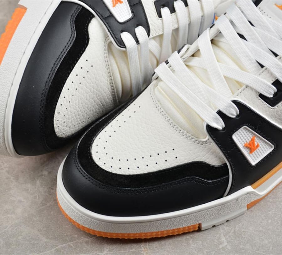 LV Trainer Sneakers - Orang