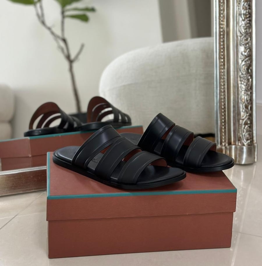 Loro Piana Men’s Leather Sandals