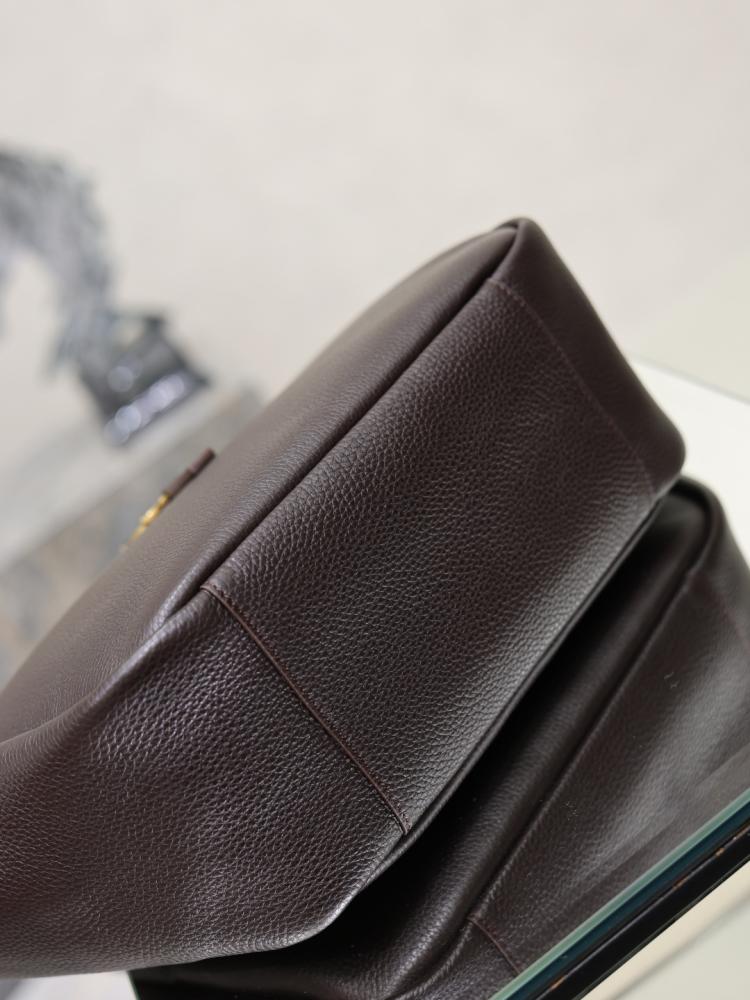Saint Laurent Le 5 A 7 سانلوران توت باق جلد مقاس سمول لون بني