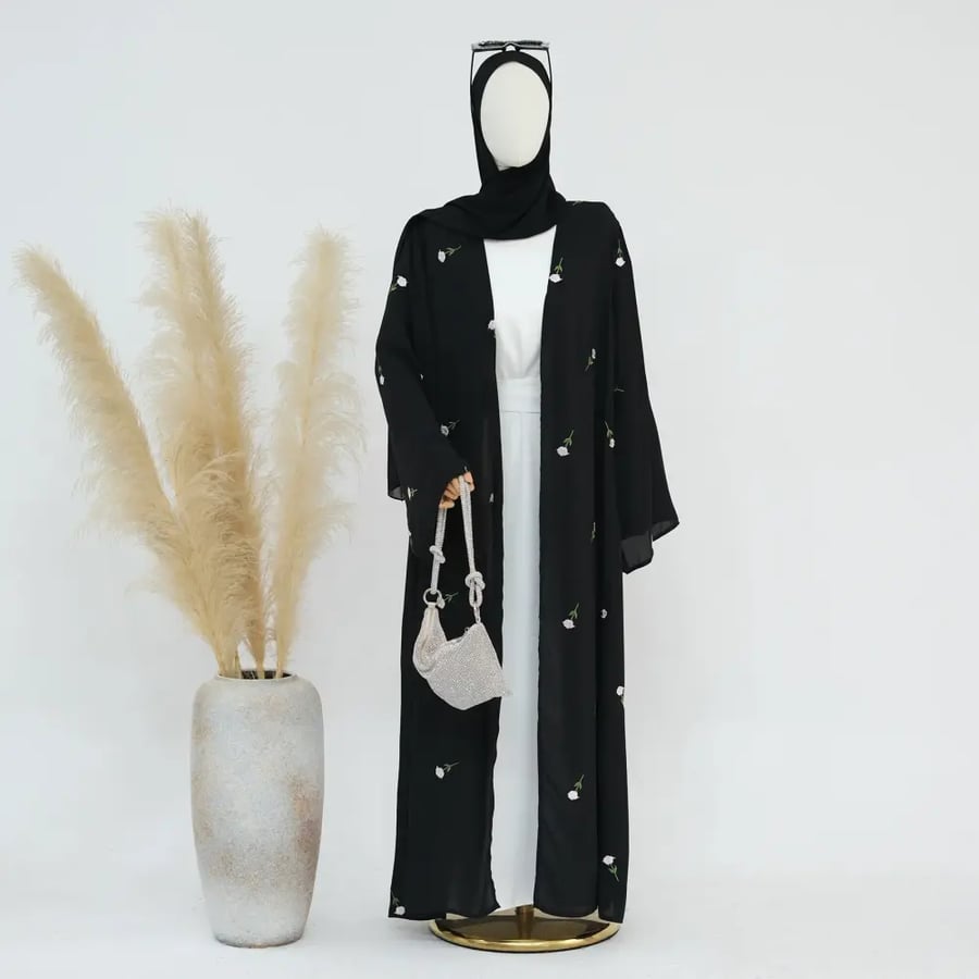 عباية سُمو