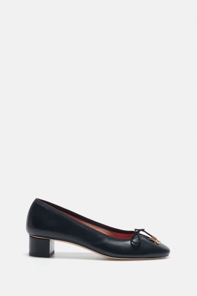 BALLET PUMPS
