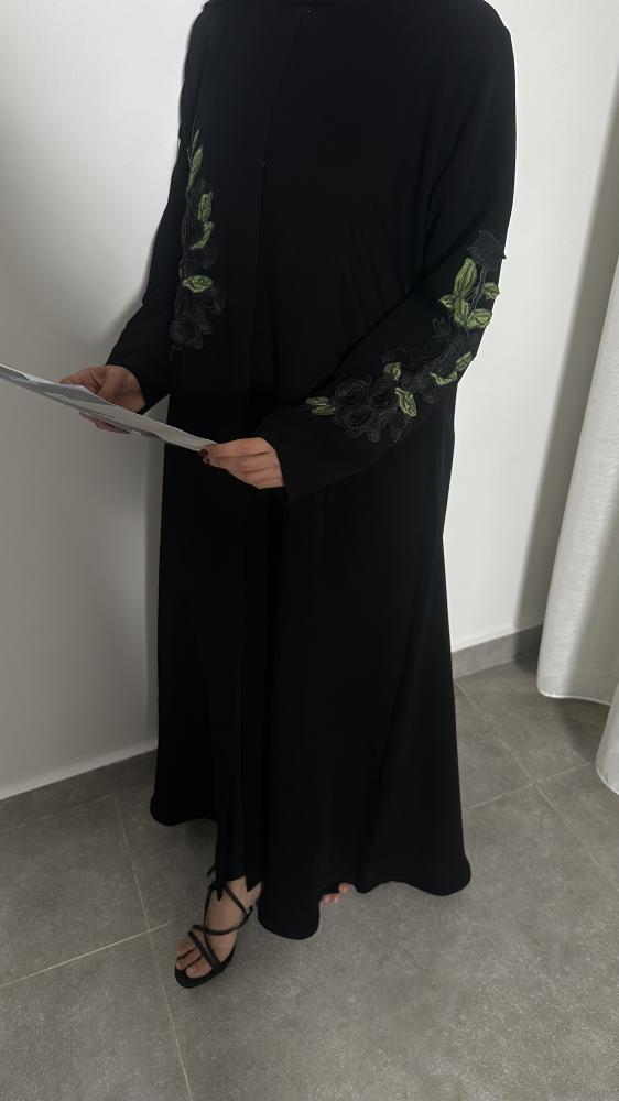 Ghada abaya