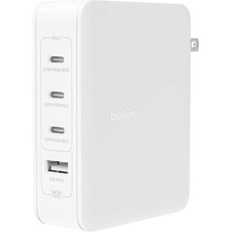 شاحن جداري Belkin BoostCharge Pro - واط بأربع منافذ 140 شاحن جداري GaN 4 منافذ USB 3X USB-C/1X USB ابيض