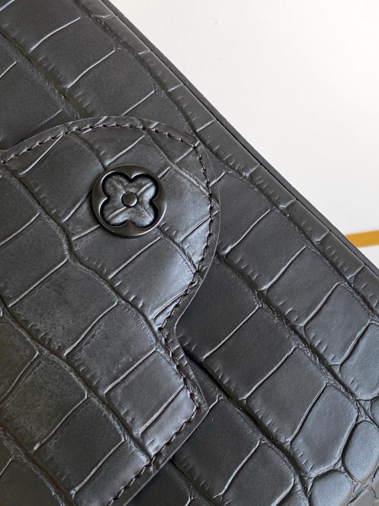 لوي فيتون Capucines مقاس 22cm