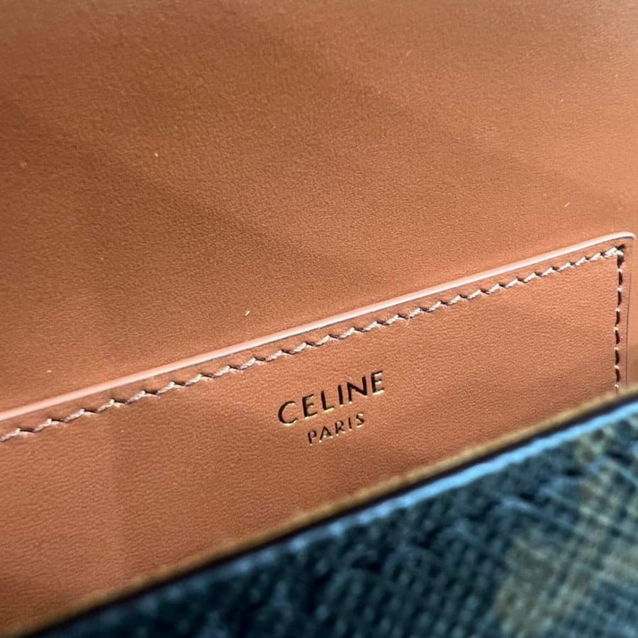 سيلين TRIOMPHE CHNVAS مقاس18cm