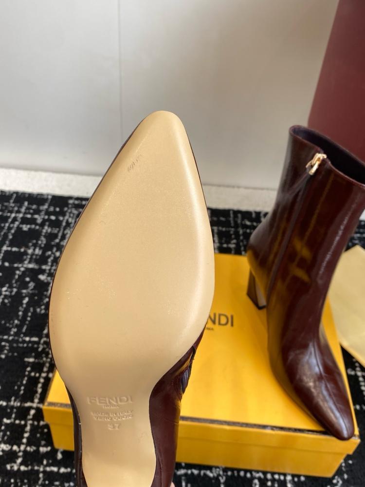 بوت فندي ارتفاع 6cm