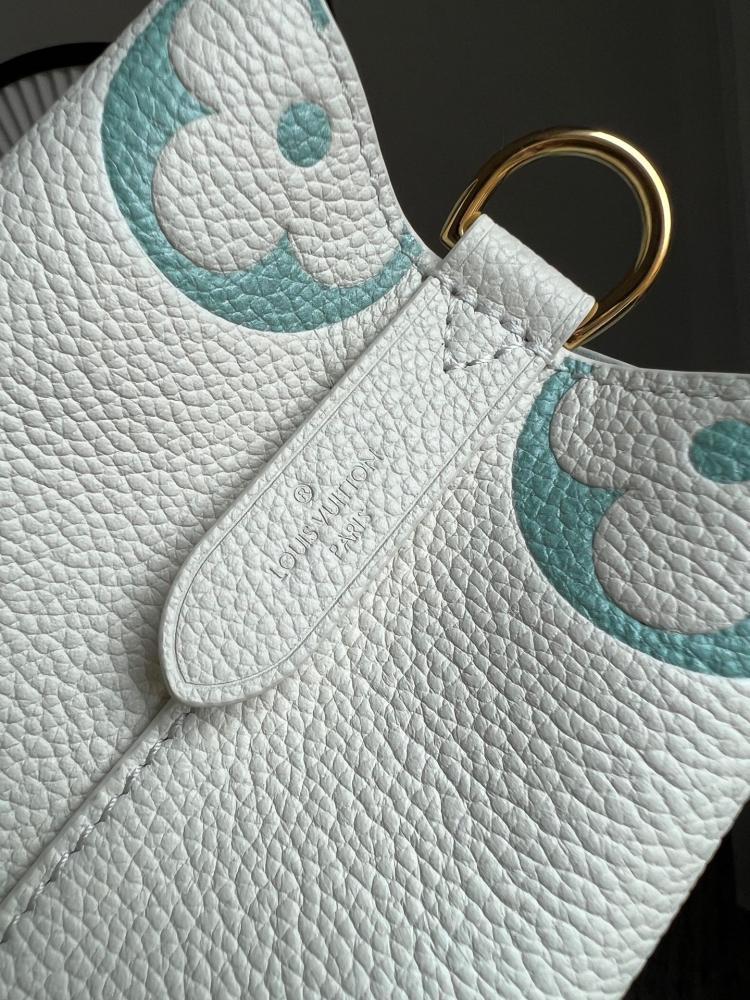 لوي فيتون Néonoé BB مقاس 20cm
