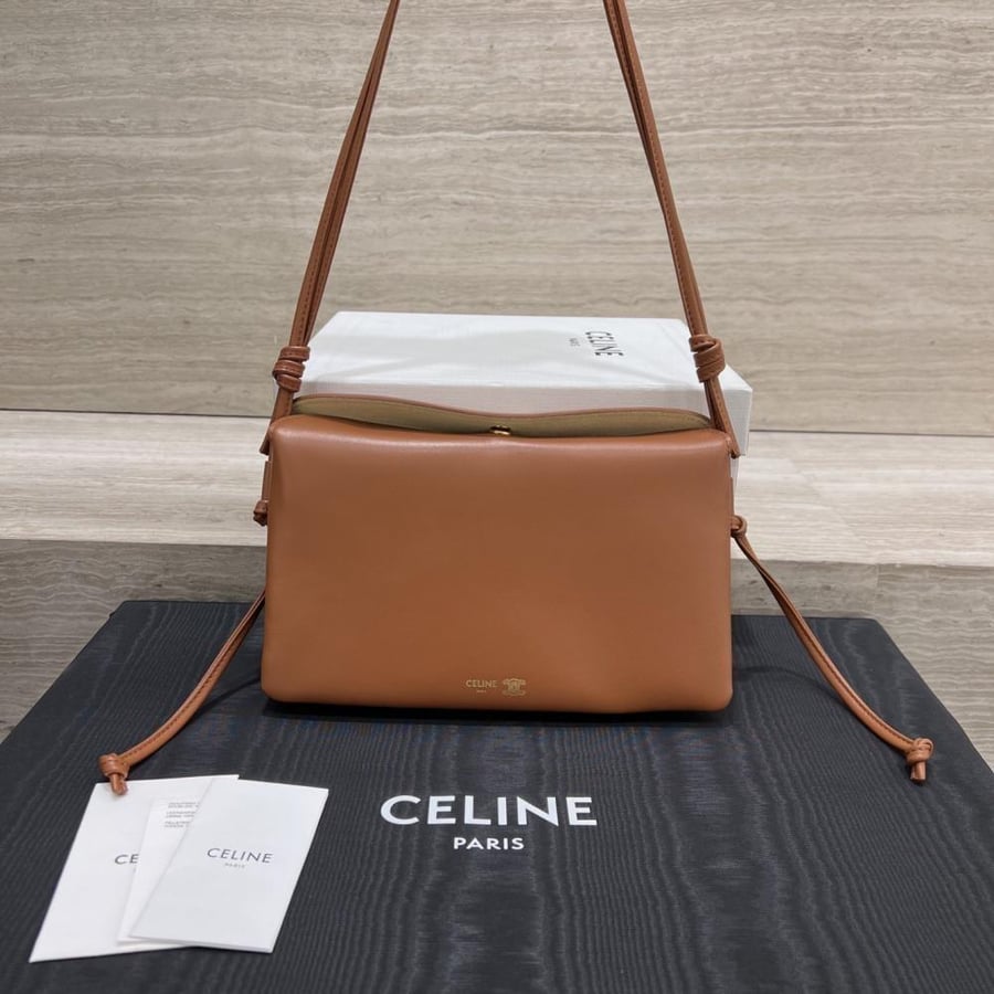 سيلين TRIO FLAP مقاس 22cm